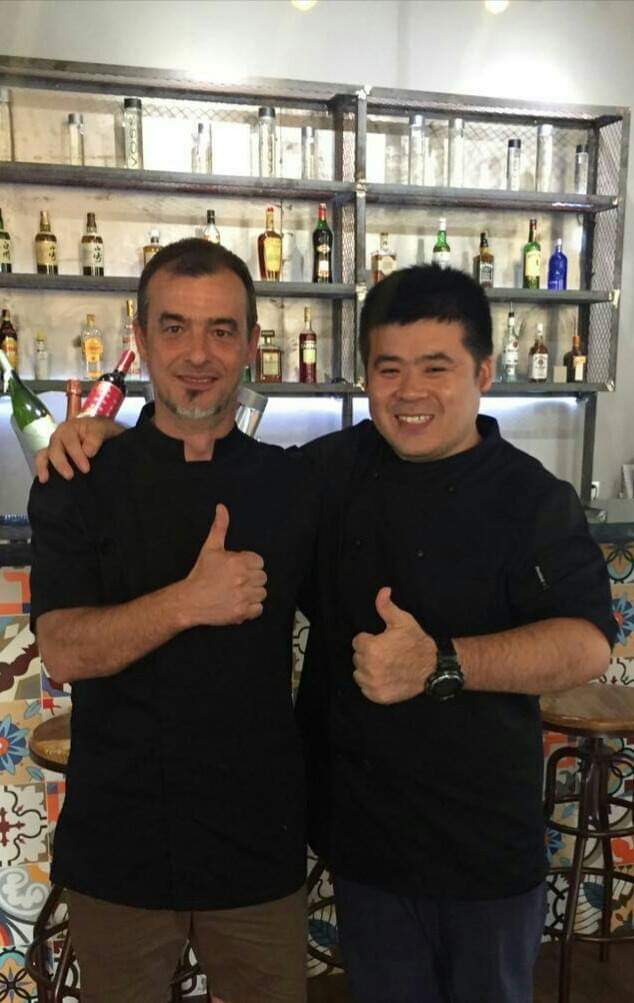 Restaurante HOLA en Tianjin